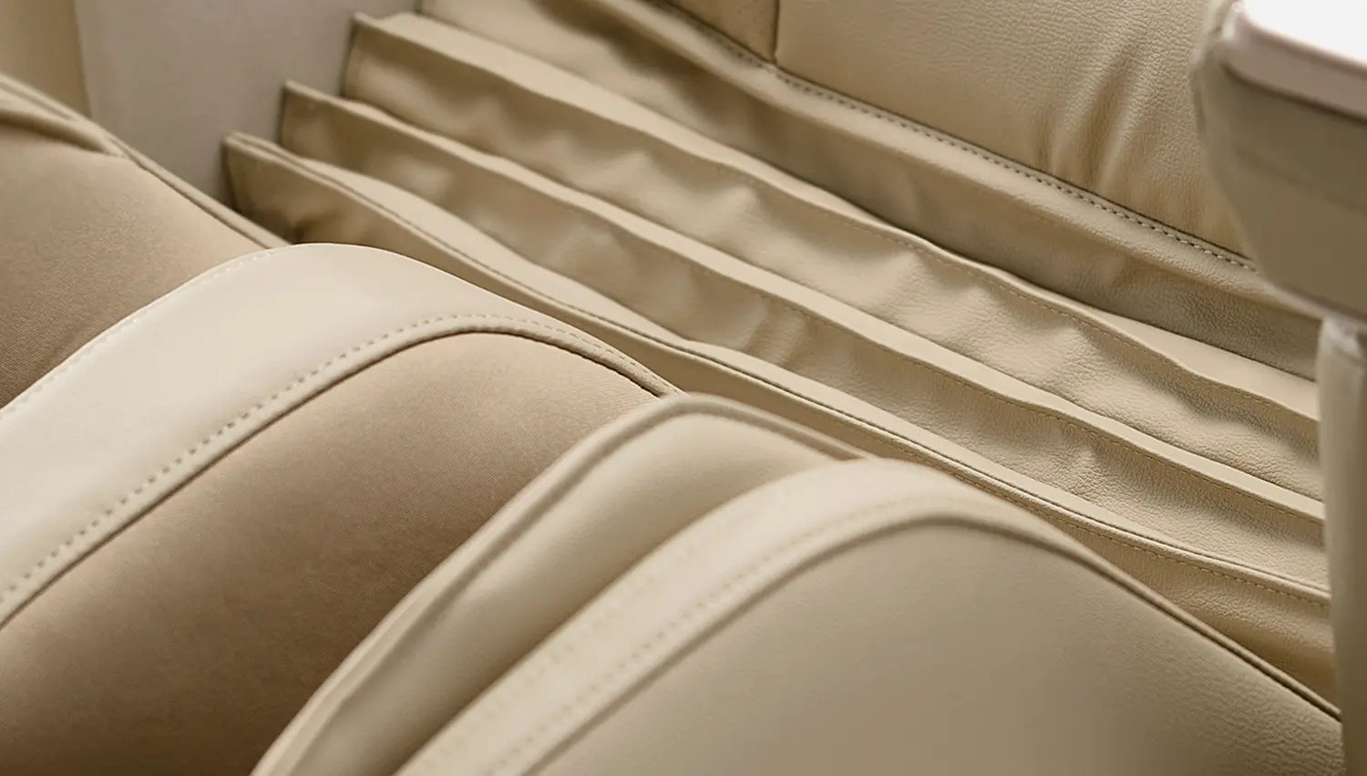 Fujiiryoki JP-4000 Limited Edition luxury massage chair with full body therapeutic massage functions