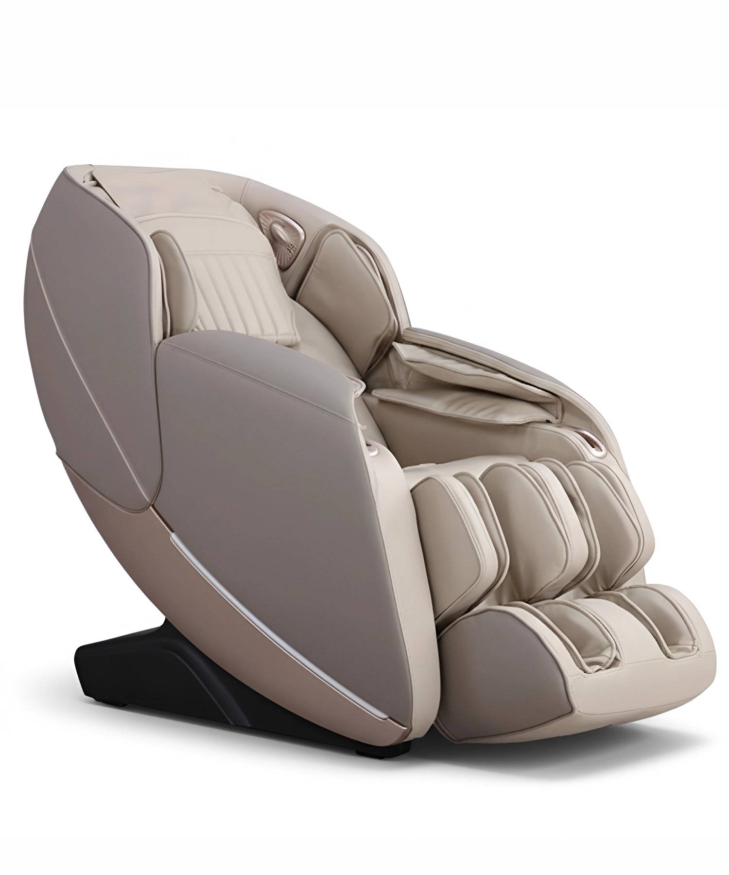 B’Well Tokyo massage chair with armrest shortcut buttons