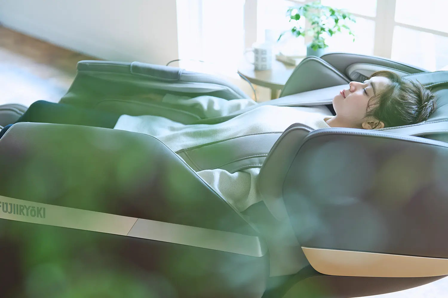 Calm Plus Massage Chair – Deep Relaxation with Zero Gravity Mode