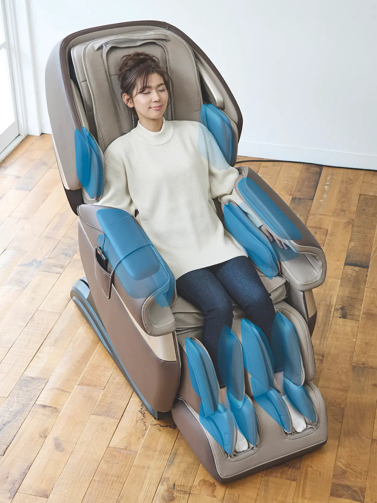 Calm Plus Massage Chair – Adjustable Intensity & Full Body Care