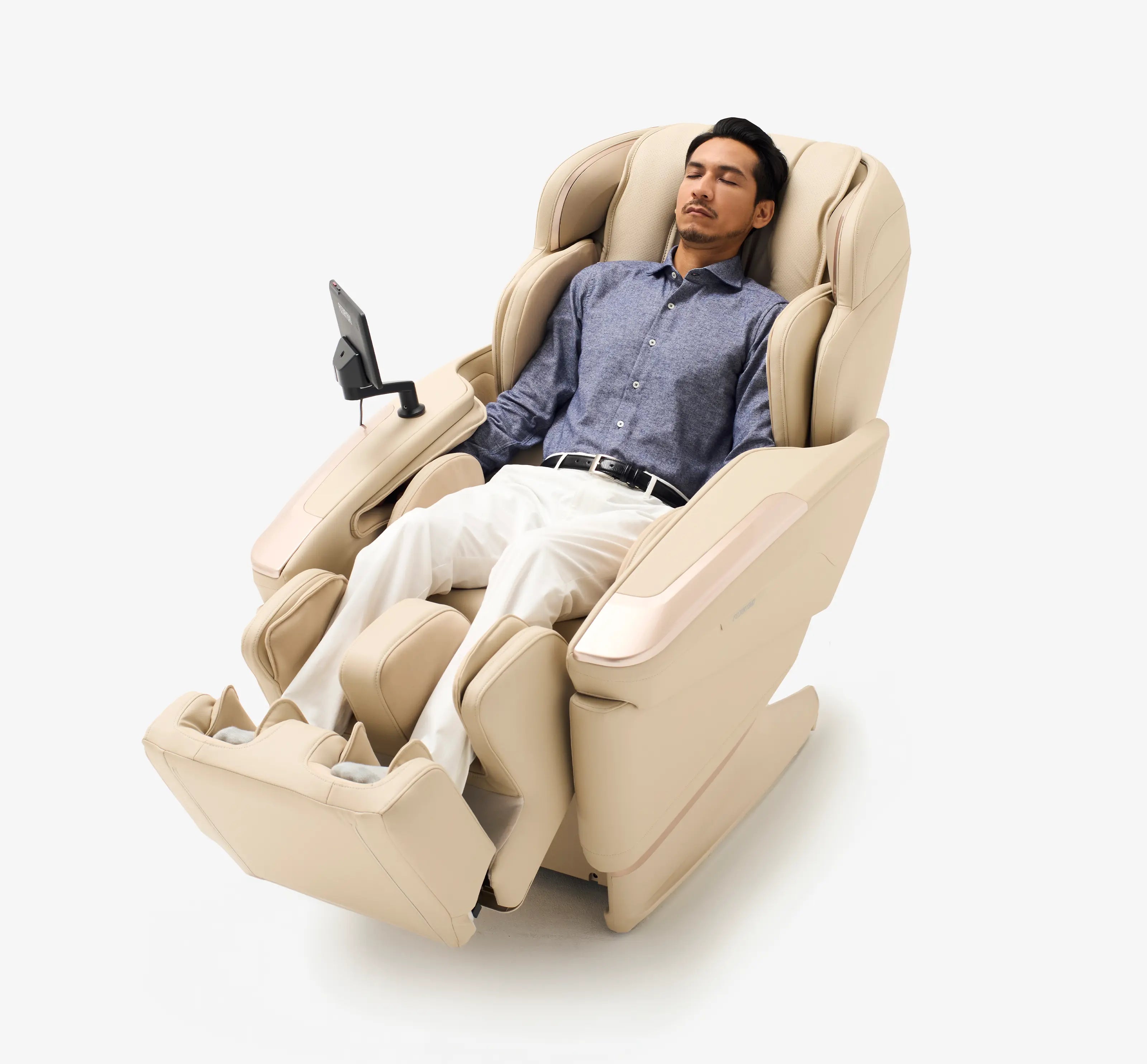 Luxury Fujiiryoki JP-4000 Limited Edition massage chair with zero gravity recline and heated therapy